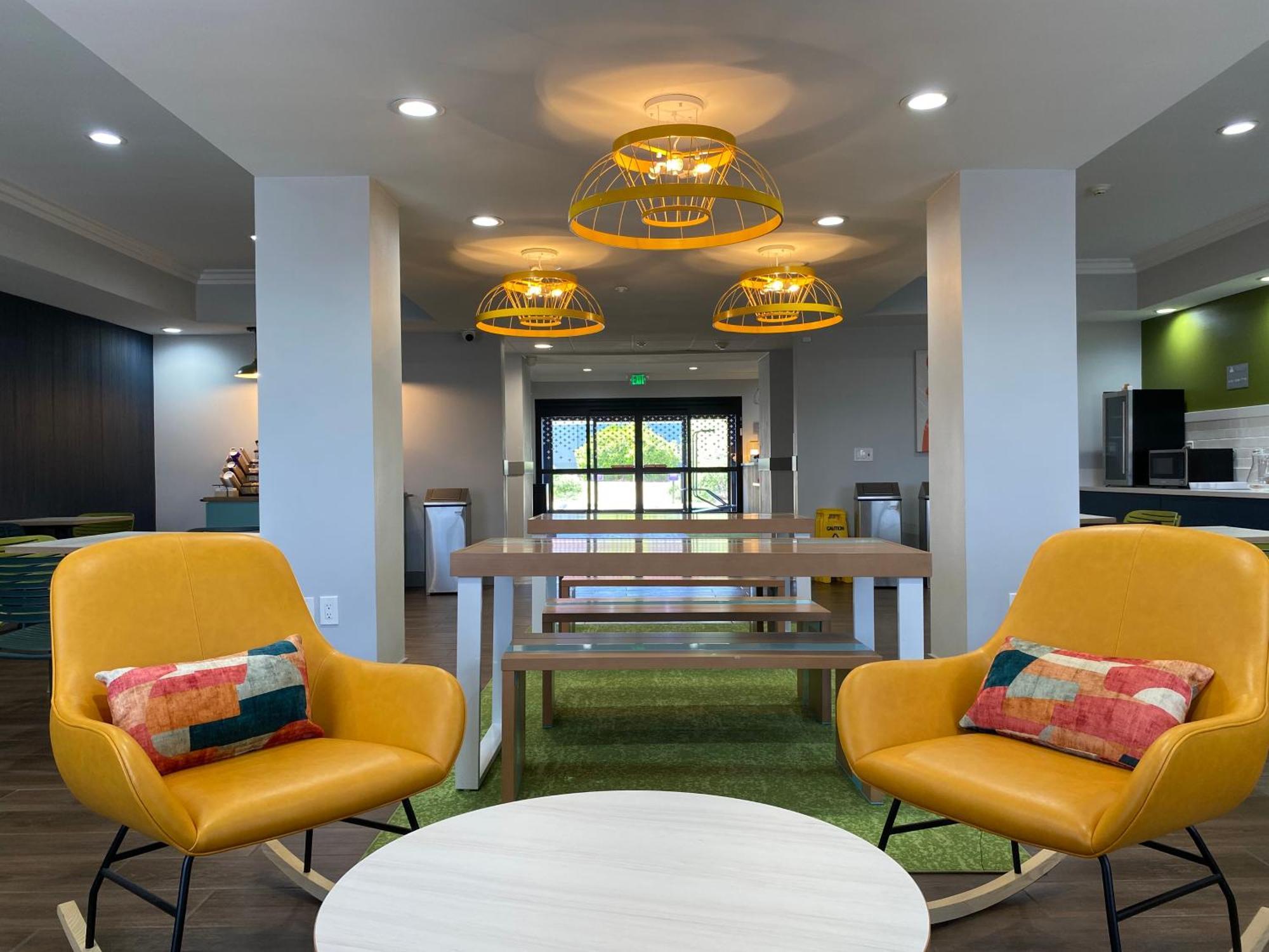 Surestay Plus Hotel By Best Western Yucca Valley Joshua Tree Exterior foto